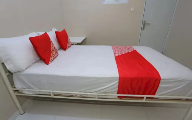 OYO 93356 Pondok Cirendeu