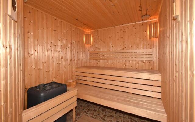 Kocharyan Street, 5 bedrooms Luxury, Unique House MS555