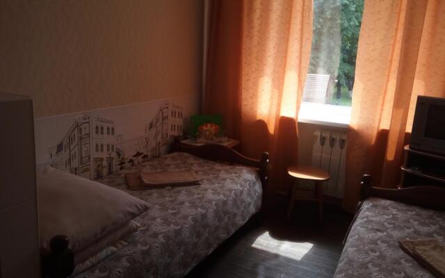 Отель Жуков