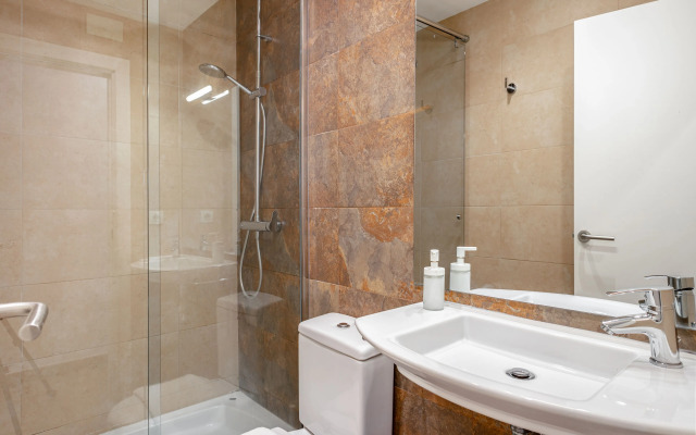 Inside Barcelona Apartments Salvà