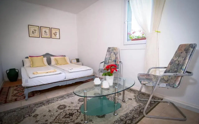 Lalić rooms