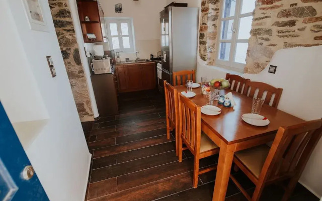 Amorgis Seaside Villa