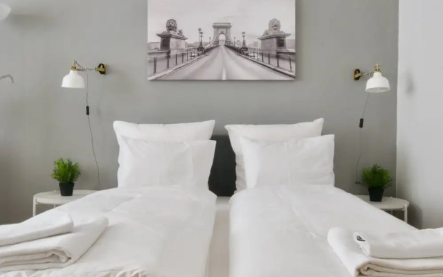 Standard Apartment by Hi5 - AsbÃ³th 15