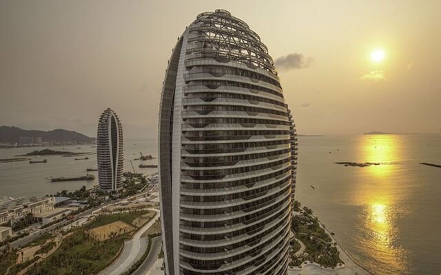 Phoenix Island Resort Apartment Sanya