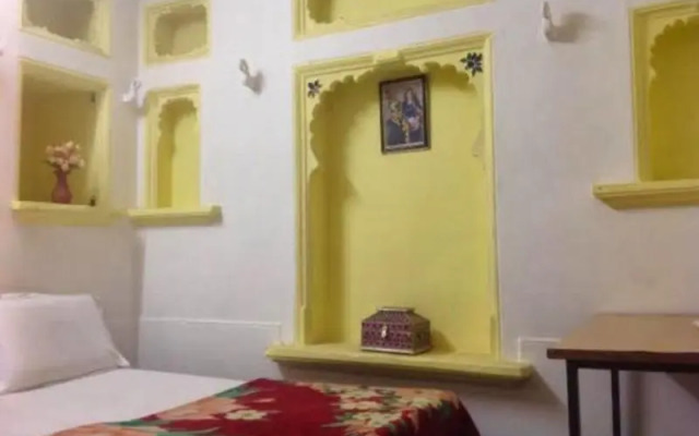 Kunwar Haveli Guest House