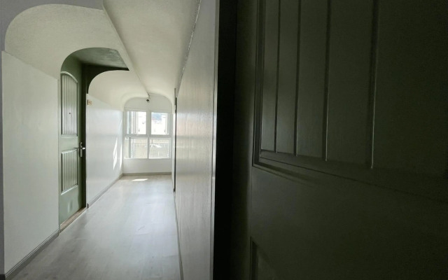Hub Hua Hin 57 Hotel