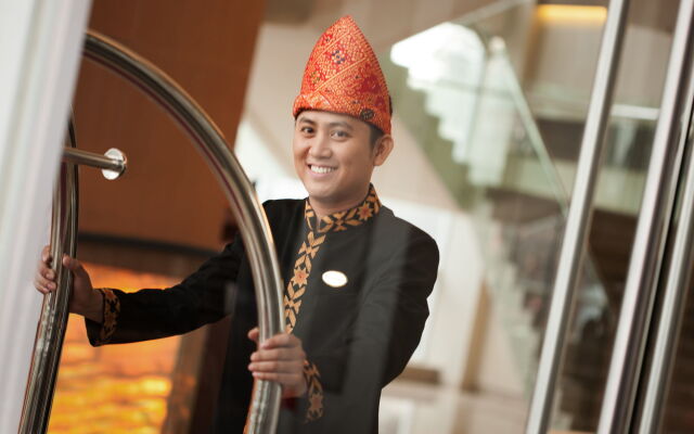 Hotel Santika Radial Palembang