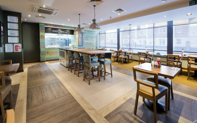 Premier Inn Letchworth Garden City