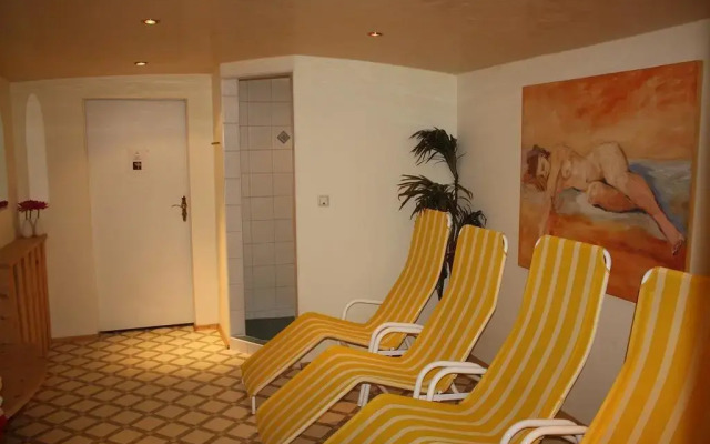 St. Lukas Apartments