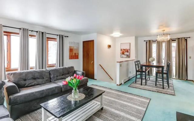 Near Dtwn & Pioneer Park: Fairbanks Home w/ Deck!