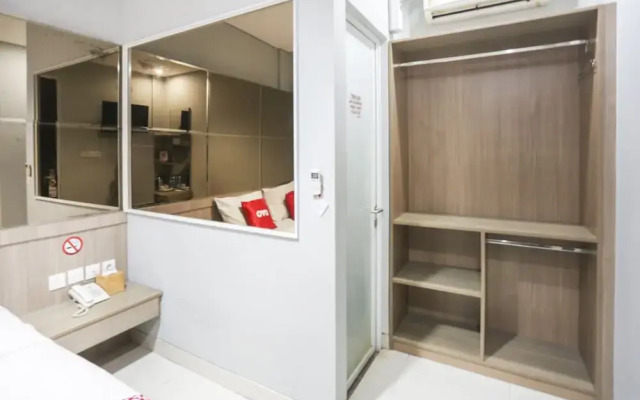 Wisma Kebon Kacang 9 by OYO Rooms