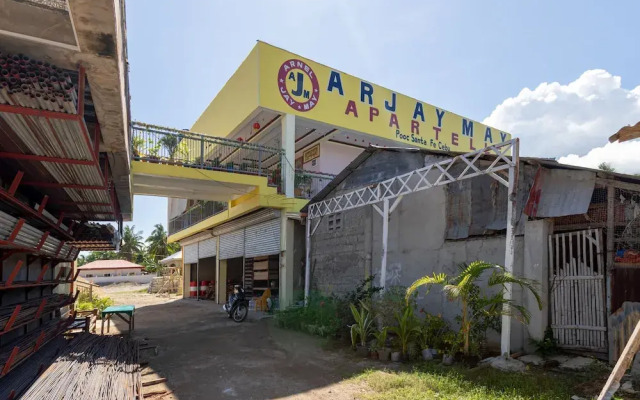 Arjaymay Apartelle