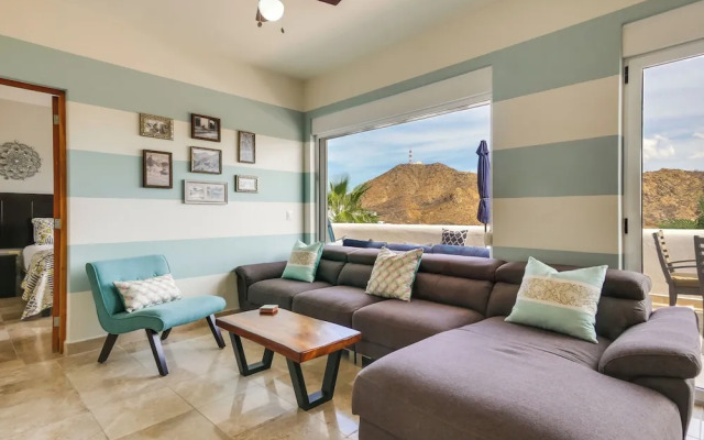 Chic Cabo Condo - Walk to Marina & Downtown!