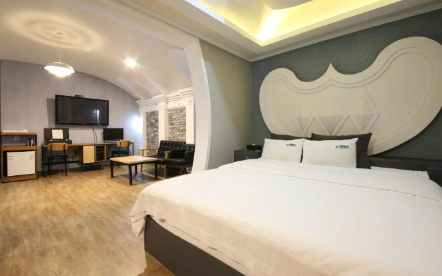 Instar Hotel Yangsan