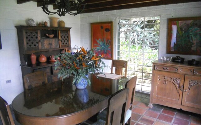 Hostal Ensenillo