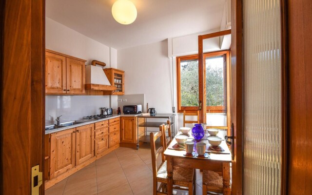 Beautiful Home in Rapallo With 3 Bedrooms and Wifi
