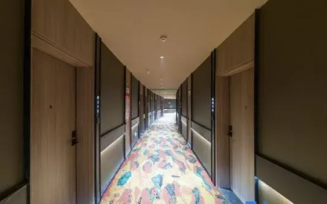 Orange Hotel (Tengzhou Longquan Road)
