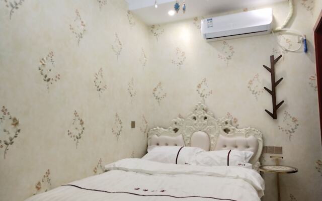 Yuanhang Apartment Jiangbei Airport