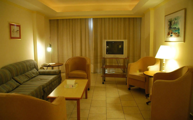 Mina Hotel