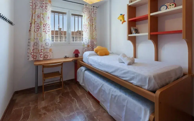 Golden in Gandia With 3 Bedrooms and 3 Bathrooms