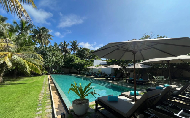 Calamansi Cove Villas