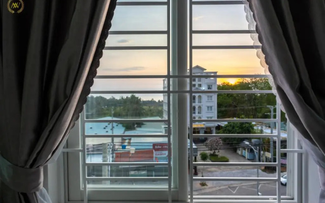 Nguyen Nhan Hotel