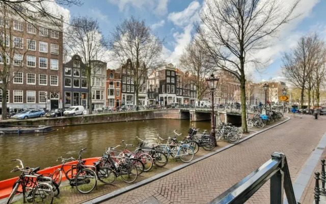 Luxury Canal Suite De Heren