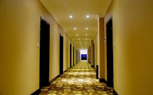 Donggang Jiaotong Hotel