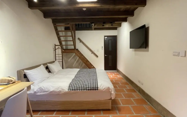 Sunshine music Traditional guest house