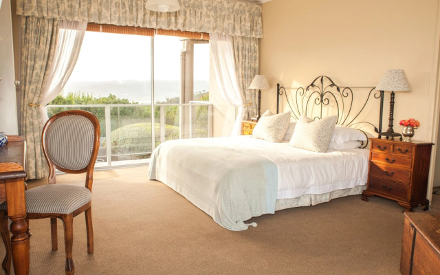 Headlands House Guest Lodge