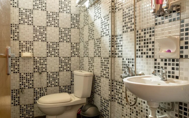 Oyo 211 Seruni Guest House