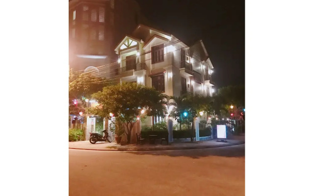 Lantern Villa