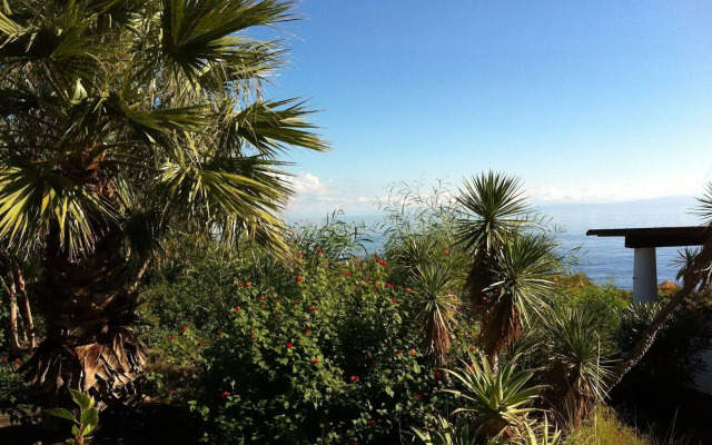 Vulcano Blu Terme Suites & Seaview