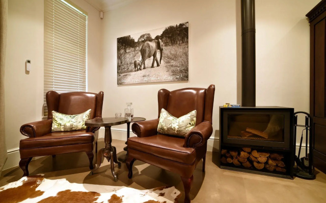 Avondrood Guest House