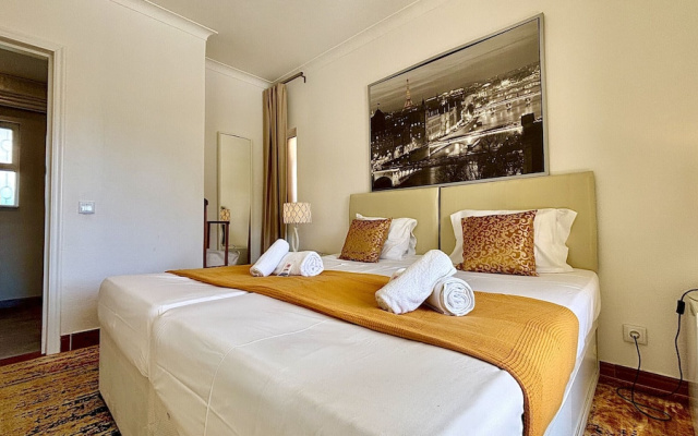Vilamoura Golf Villa 2 by Homing