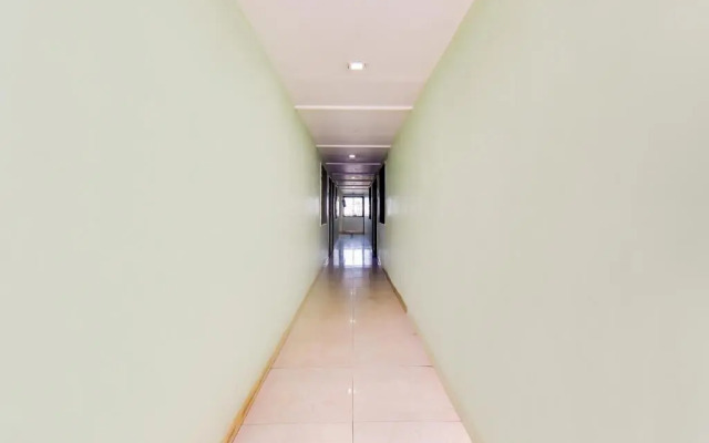 Hotel Vijayraj Lodging And Boarding by OYO Rooms