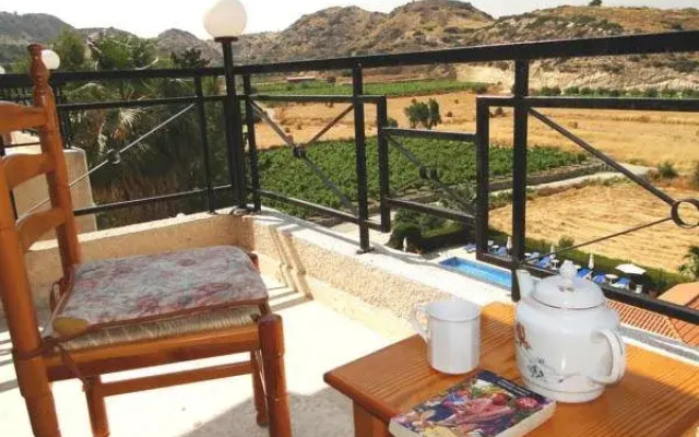 Ampelokipi Holiday Apartments