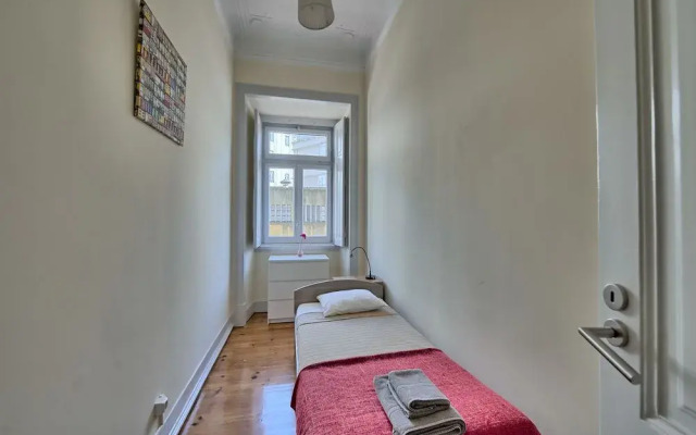Almirante Reis Apartment