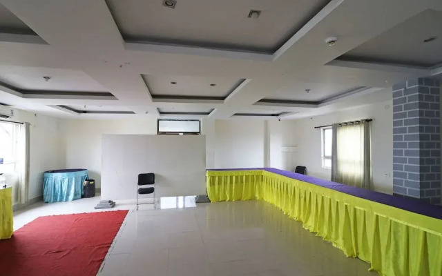 OYO Flagship 14647 Hotel Grand Majesty