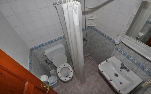 Deniz Hotel