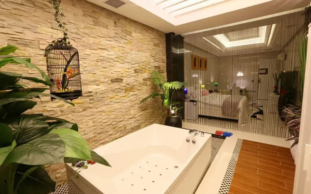 Six Star Motel Shenzhen Longgang