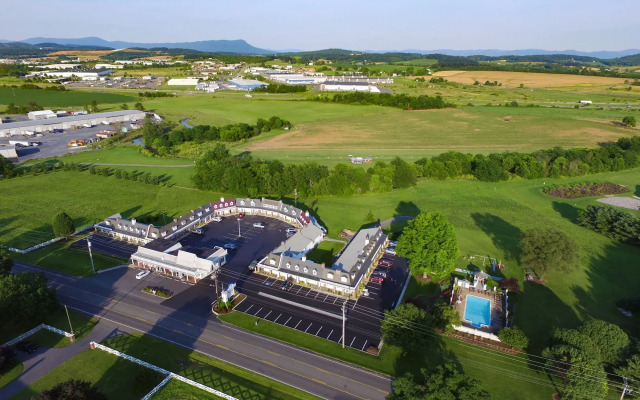 The Village Inn Harrisonburg