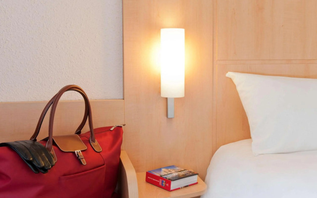 Ibis Lille Centre Gares