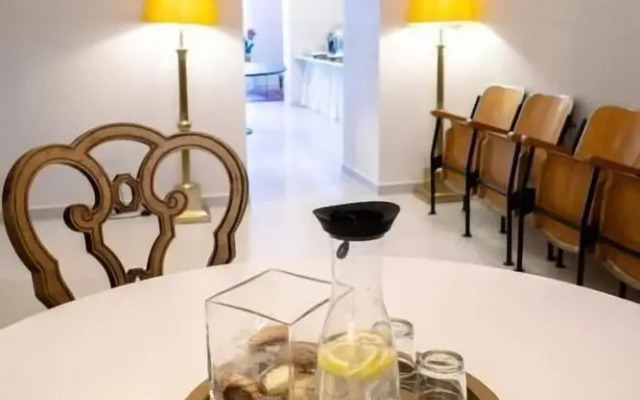 Aria Rooms & Terrace