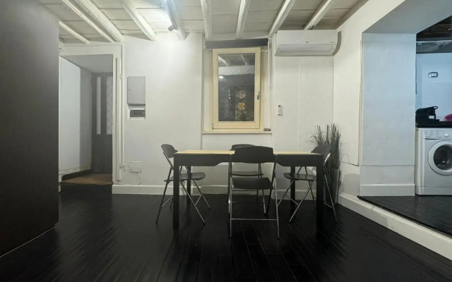 Ancient Rome Apartments