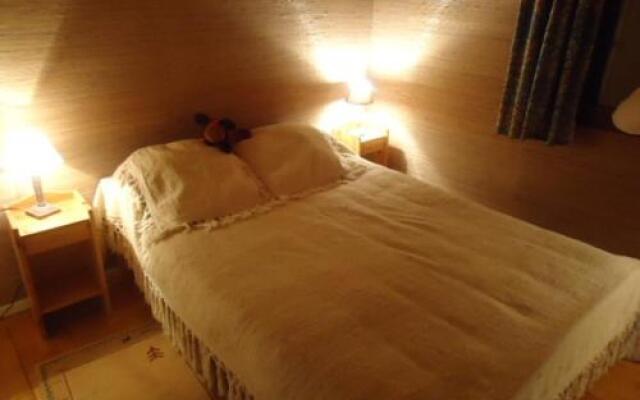 House Chalet savoyard - simplicité, pistes, calme et vue (bat215)