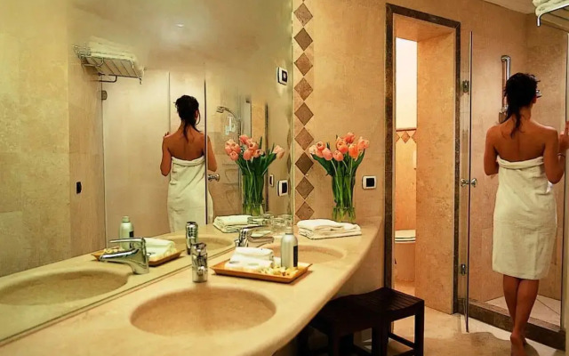 Tombolo Talasso Resort