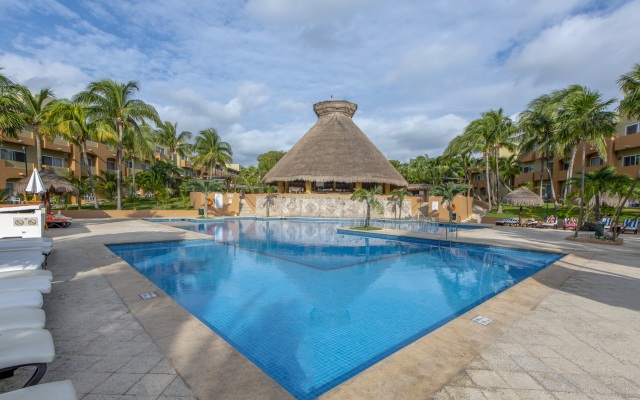 Viva Azteca by Wyndham, A Trademark All Inclusive Resort