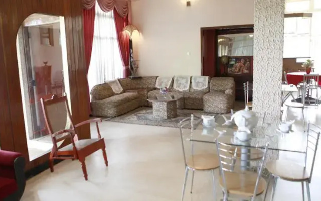 Prince Hotel