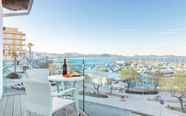 Som Llaut Boutique Hotel